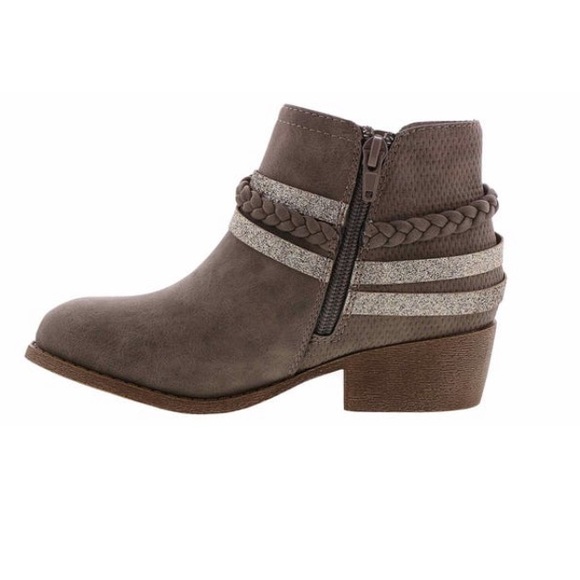 VGUC Jellypop Starla Ankle Bootie - Picture 3 of 14